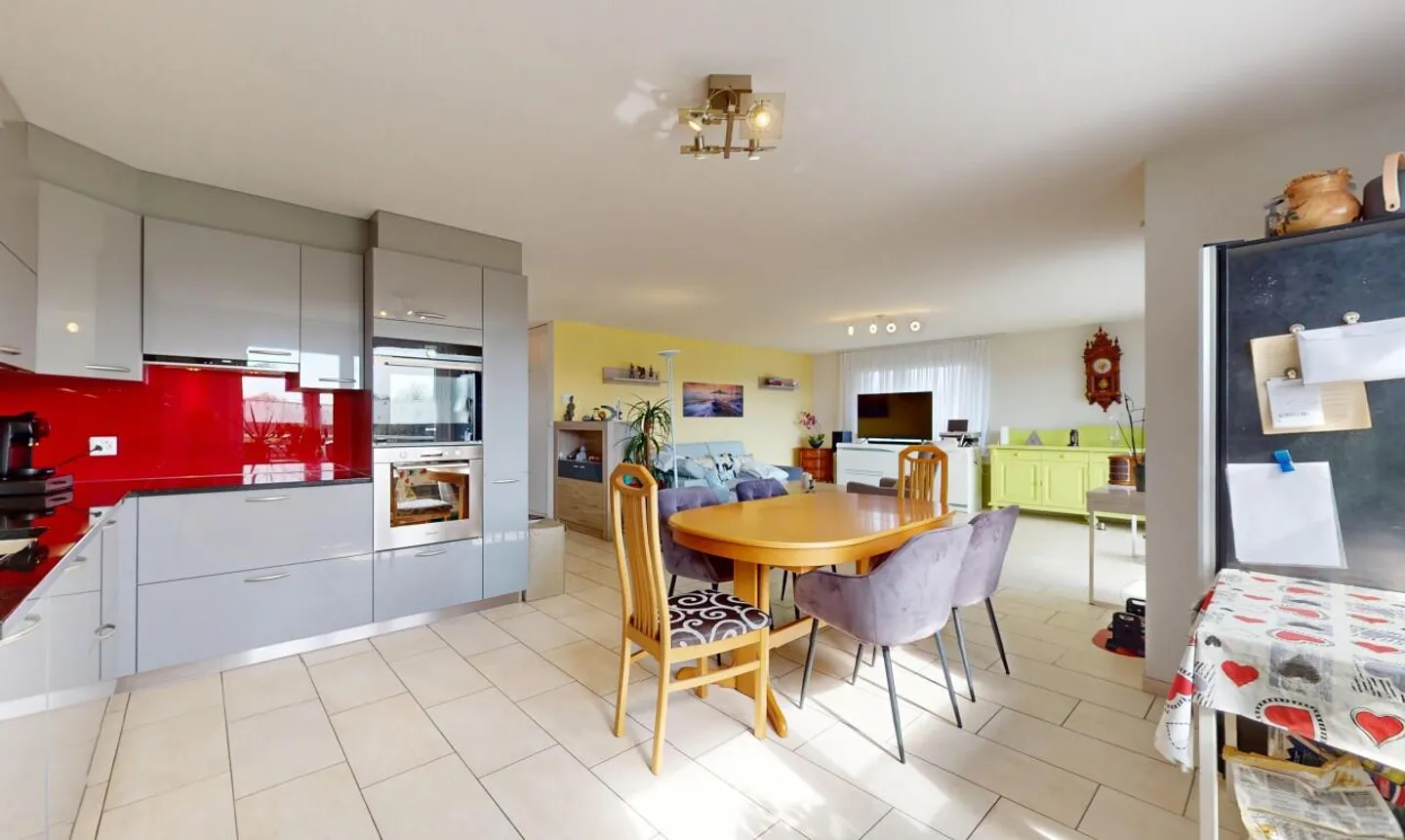 4,5-Zimmer-Wohnung in Chavornay - Foto 1 von 13