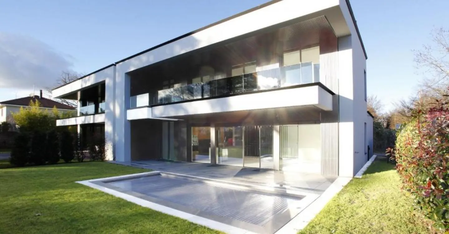 Villa contemporaine à Chêne-Bougeries - Photo 1 sur 9
