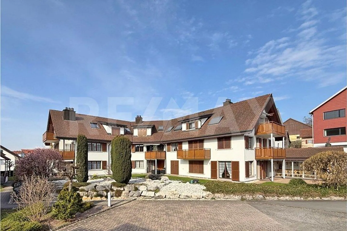 4.5-room attic apartment. This is very convenient. - Photo 1 of 11