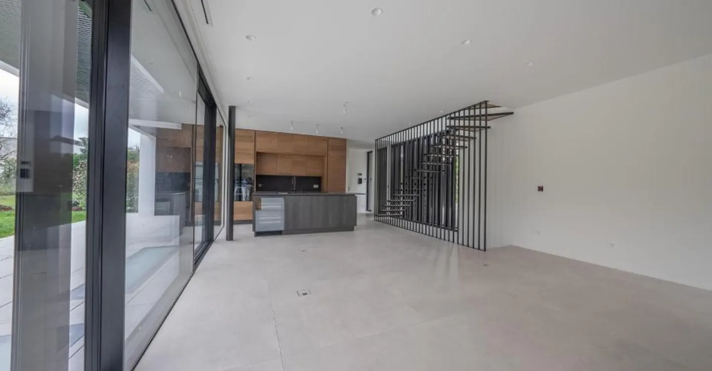 Villa contemporaine à Chêne-Bougeries - Photo 3 sur 9