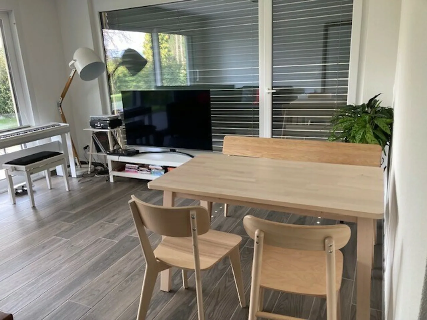 Beautiful 2.5-room apartment with high-end finishes - Photo 4 of 7