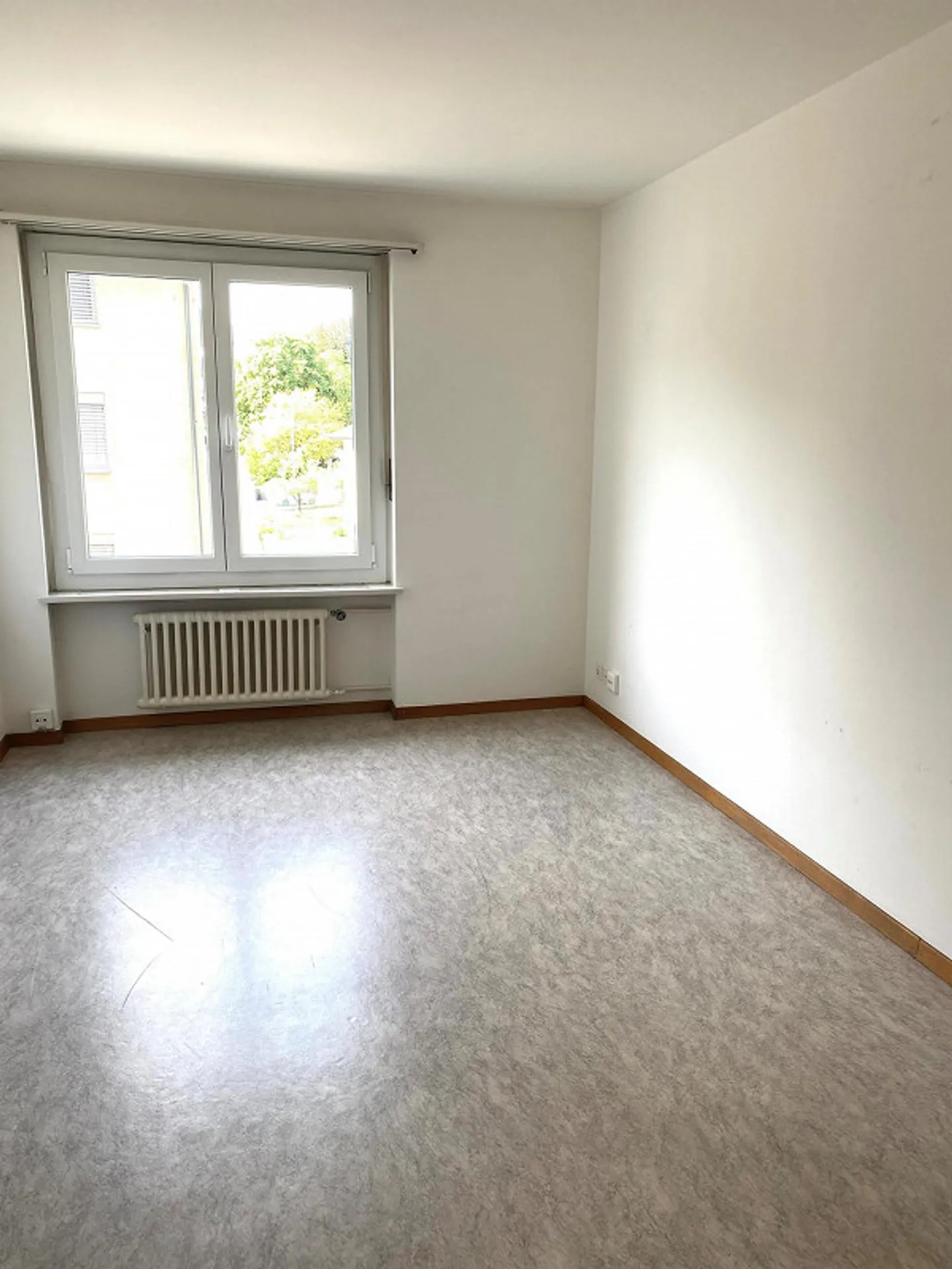 Piccolo studio da affittare come atelier, ufficio, magazzino o laboratorio artigianale - Foto 2 di 5