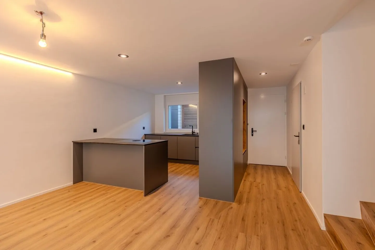 Renoviertes Townhouse mit Aussicht - Foto 2 von 13
