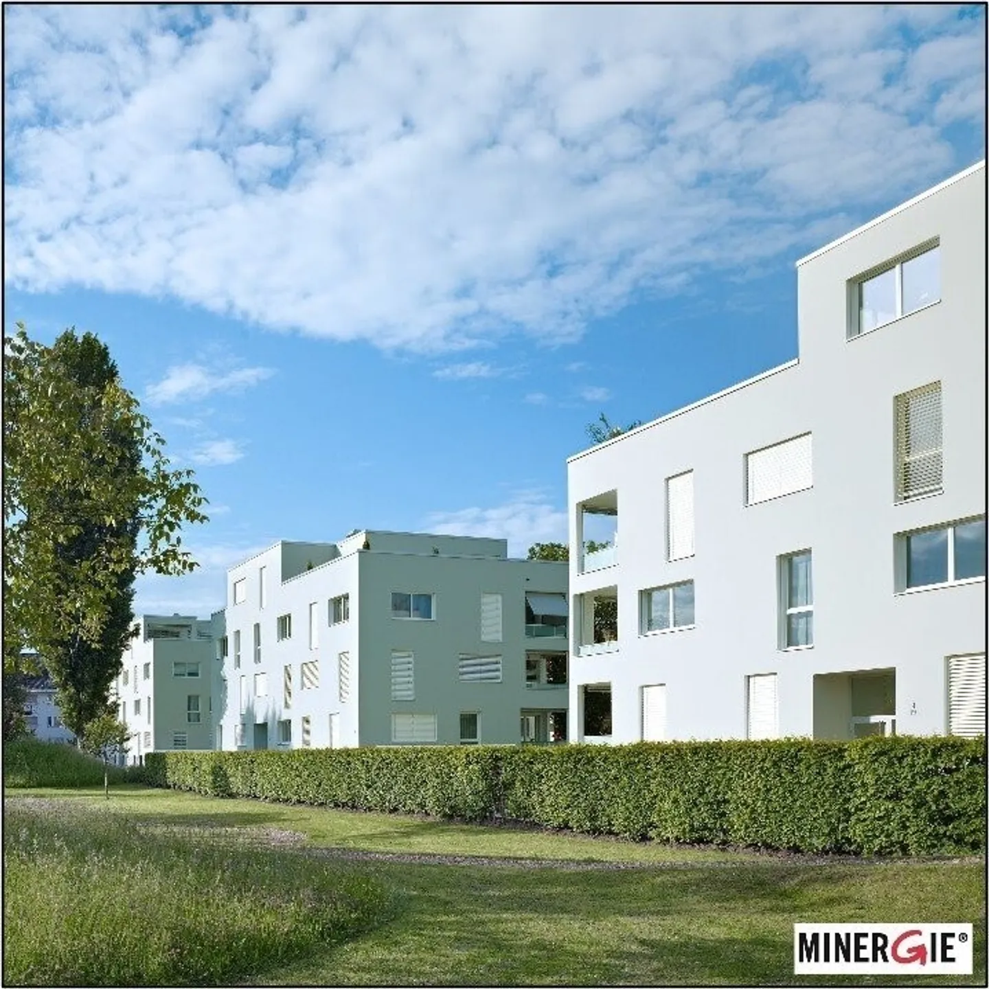 Modern apartment with balcony - Photo 1 of 8