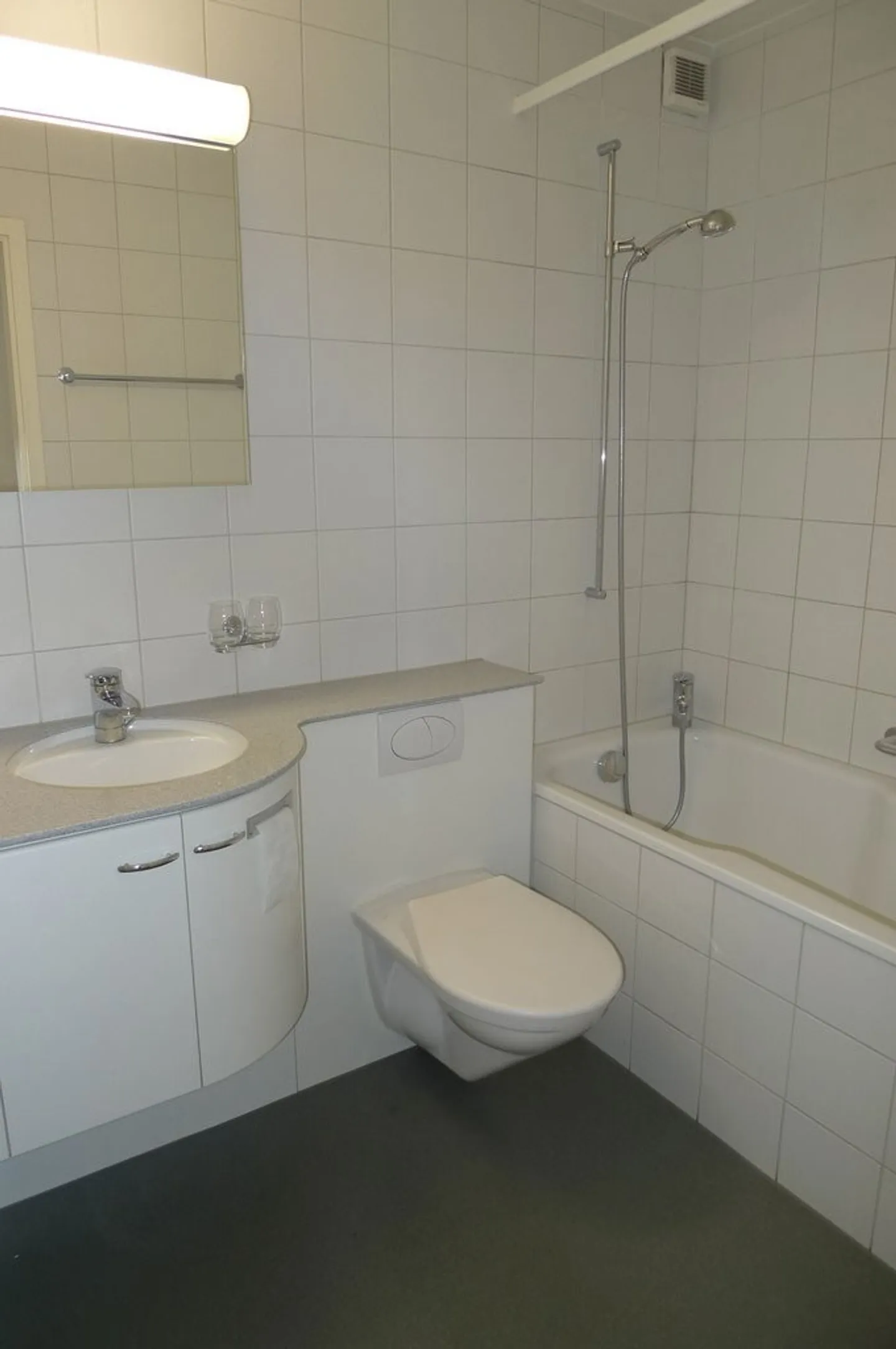 Charming 2-Room Apartment - Photo 5 of 6