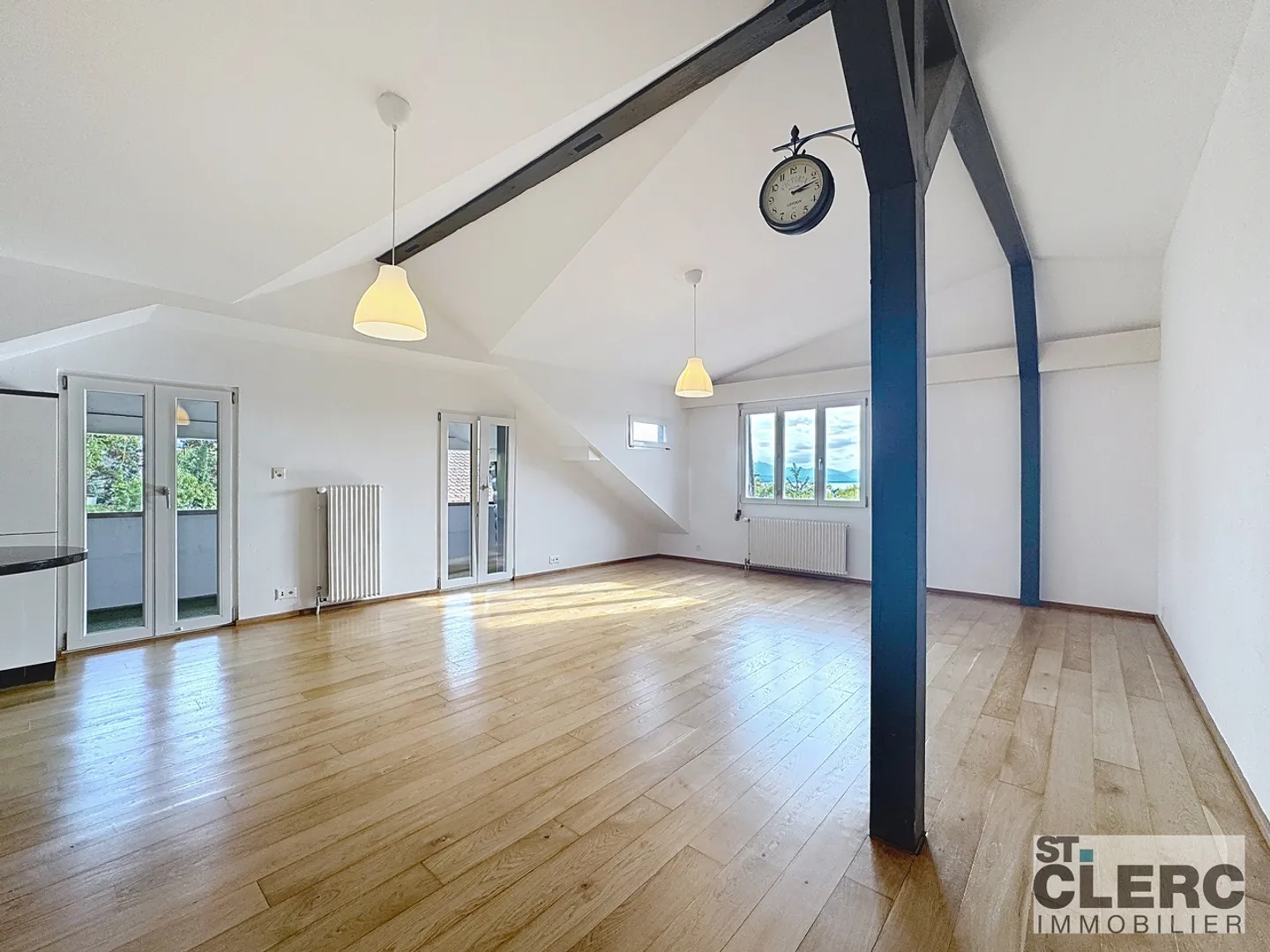 Apartment with 3 rooms near all amenities - Photo 1 of 9