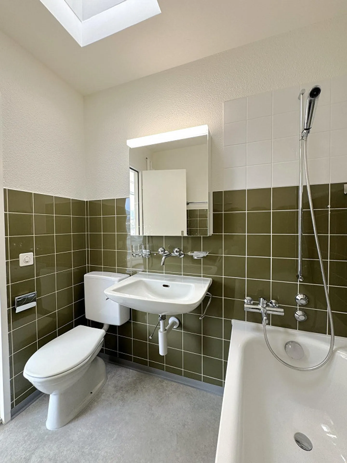 Studio mit grosser Dachterrasse - Foto 6 von 7