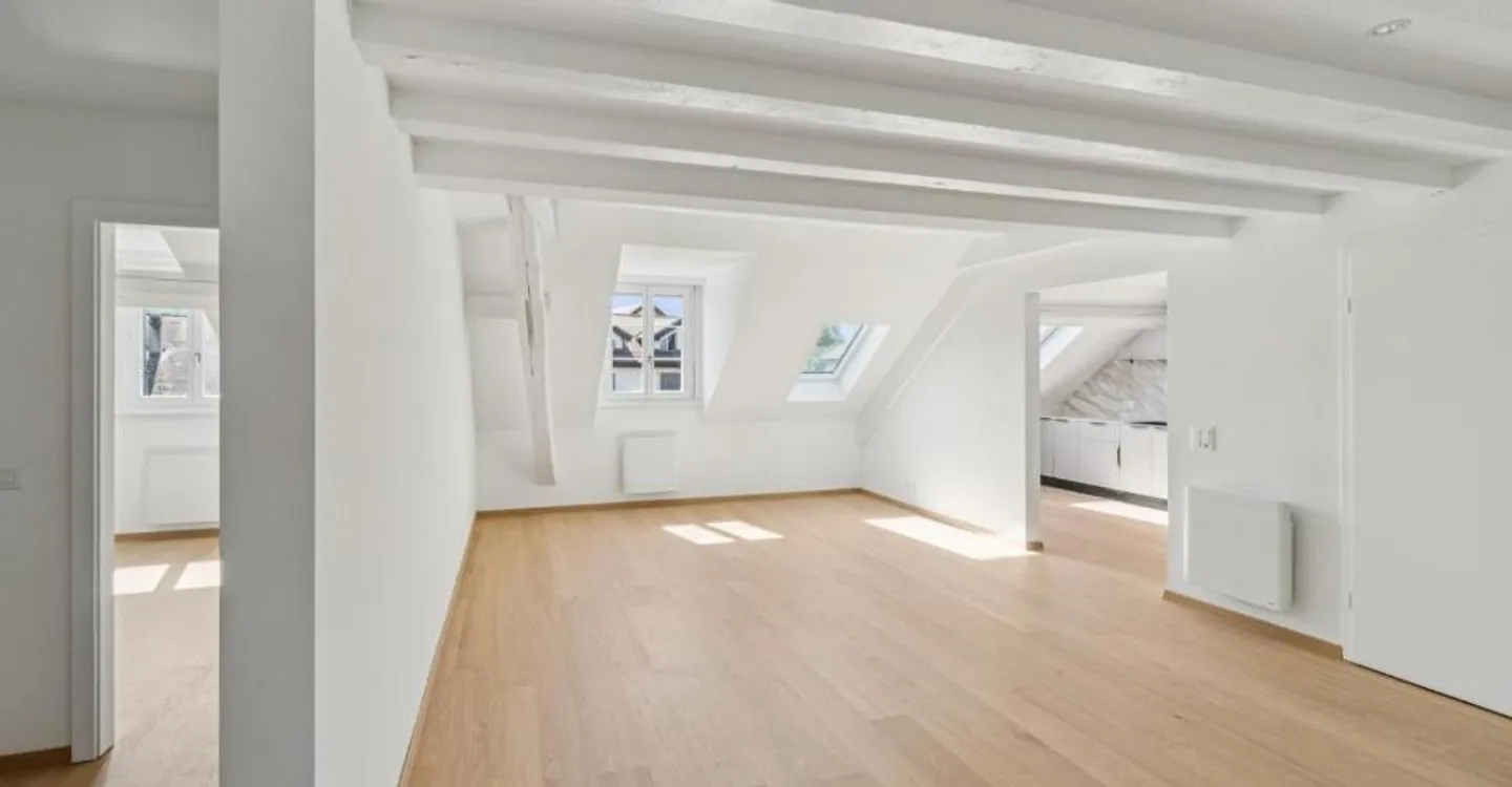 Wunderschöne renovierte 5.5-Zimmer-Wohnung - Foto 9 von 10