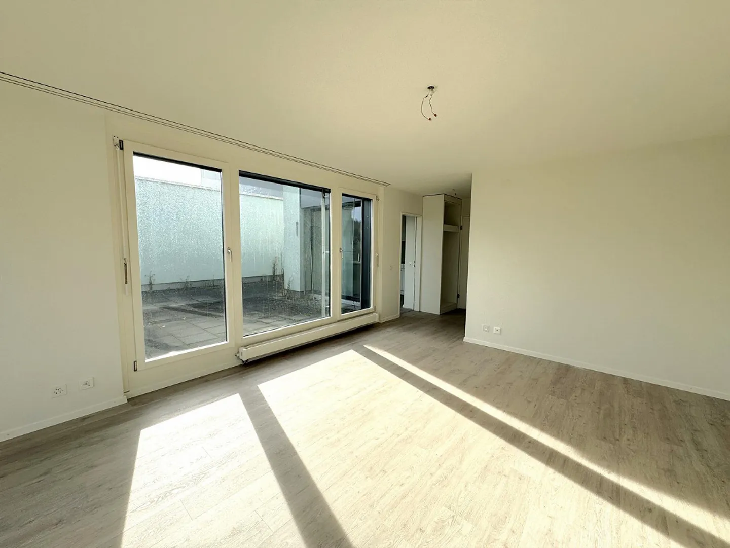 Studio mit grosser Dachterrasse - Foto 5 von 7