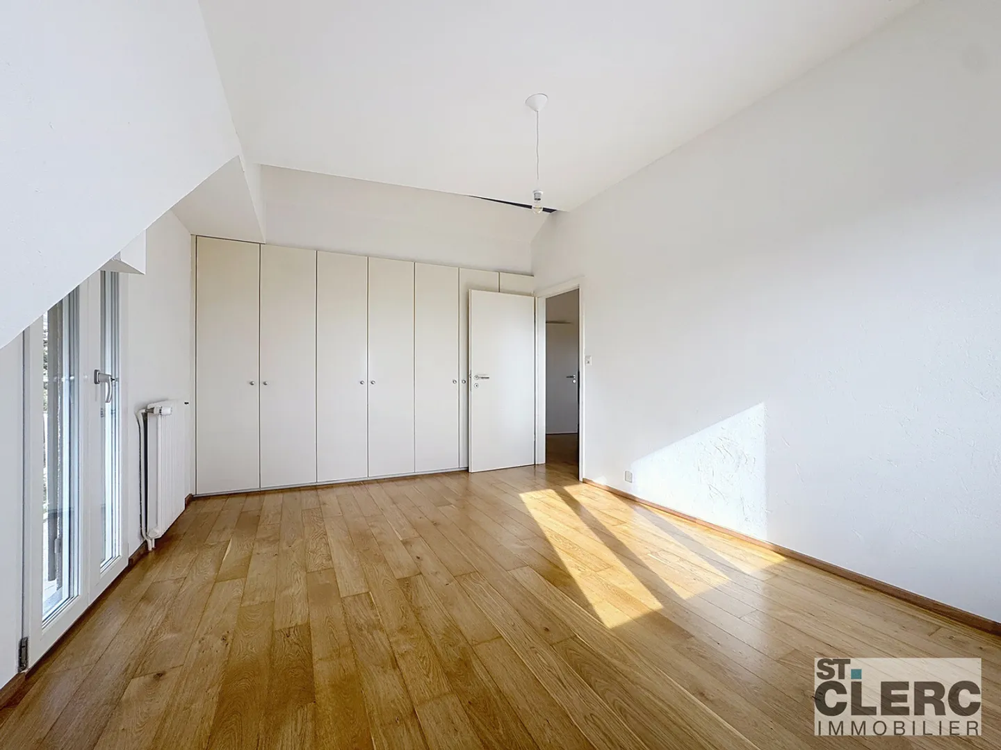 Apartment with 3 rooms near all amenities - Photo 6 of 9