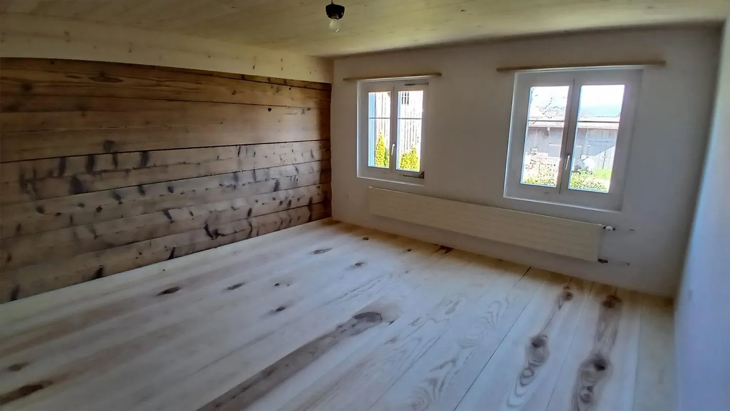 5.5 Zimmer Haus mit Garten - Foto 2 von 8