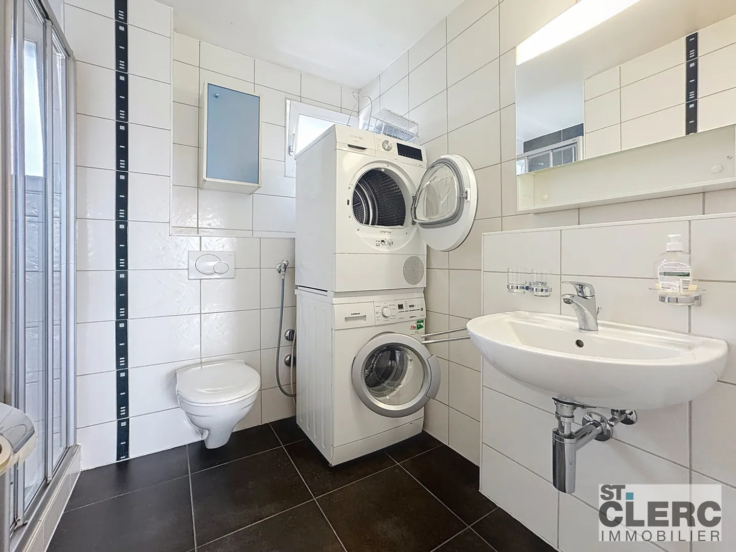 Apartment with 3 rooms near all amenities - Photo 8 of 9