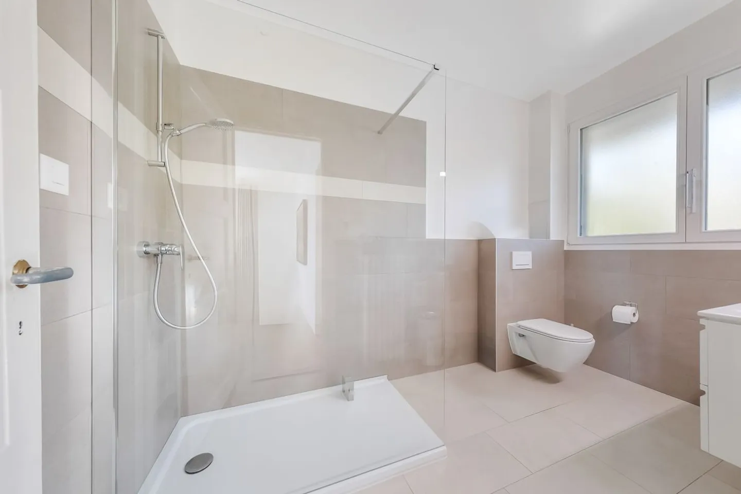 Exklusiv, Magnificent freistehende Villa mit Blick auf den Genfersee und die Alpen - Foto 11 von 13