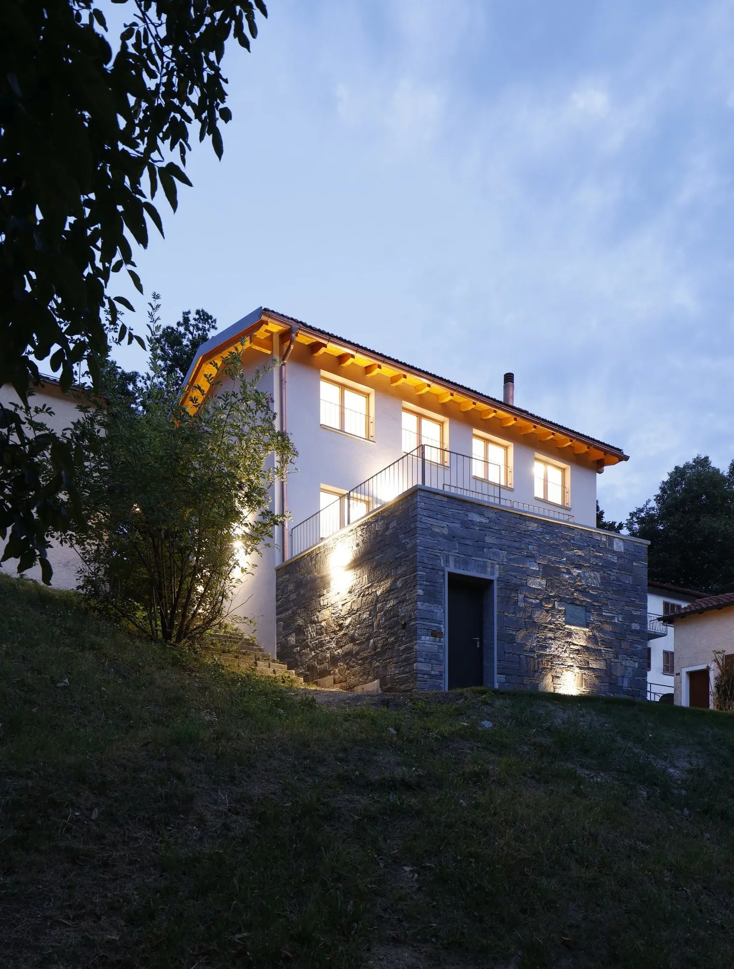 Maison de design à Malcantone - Photo 1 sur 17