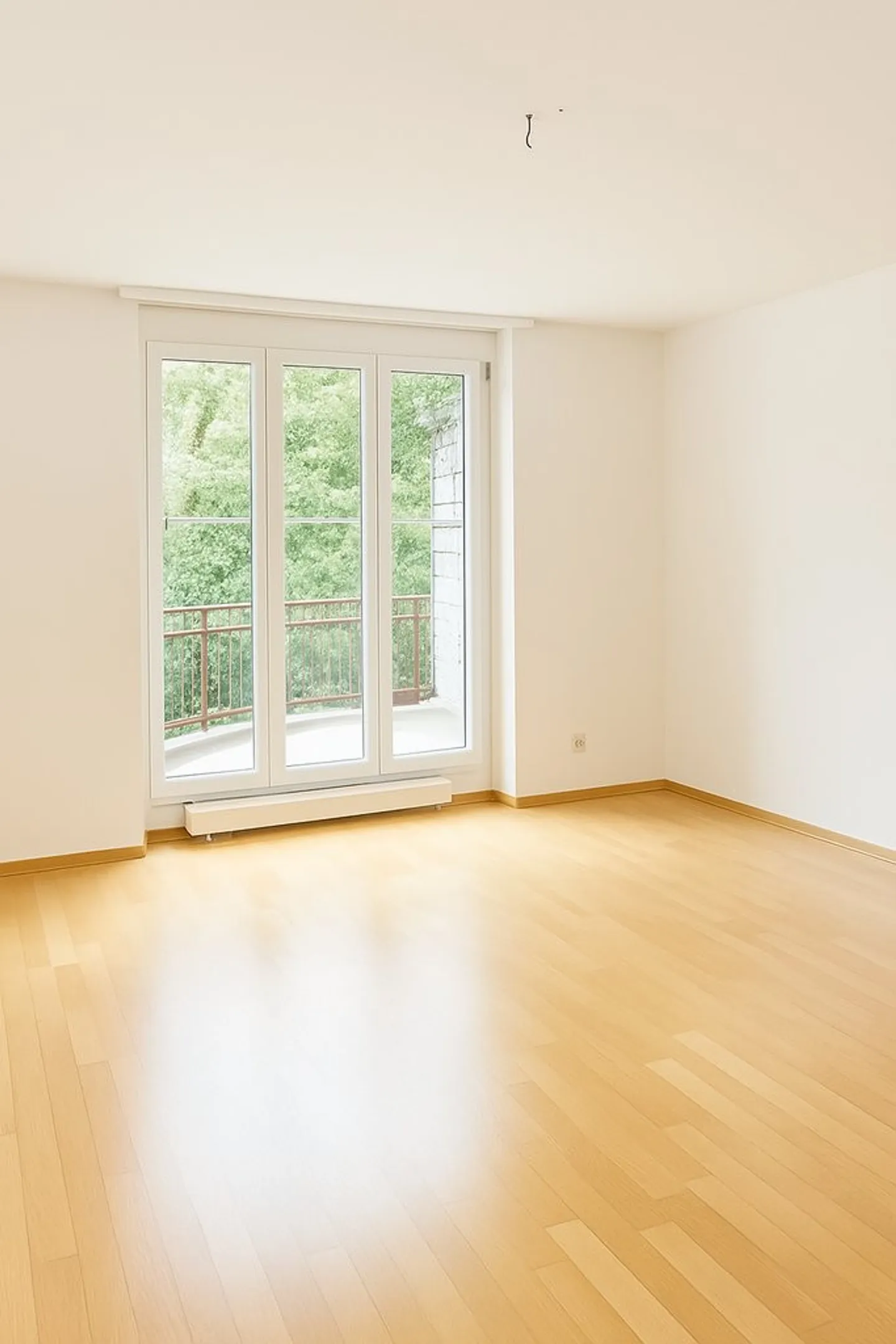 Renovated apartment in a quiet location near Rosenfeldpark - Photo 6 of 6