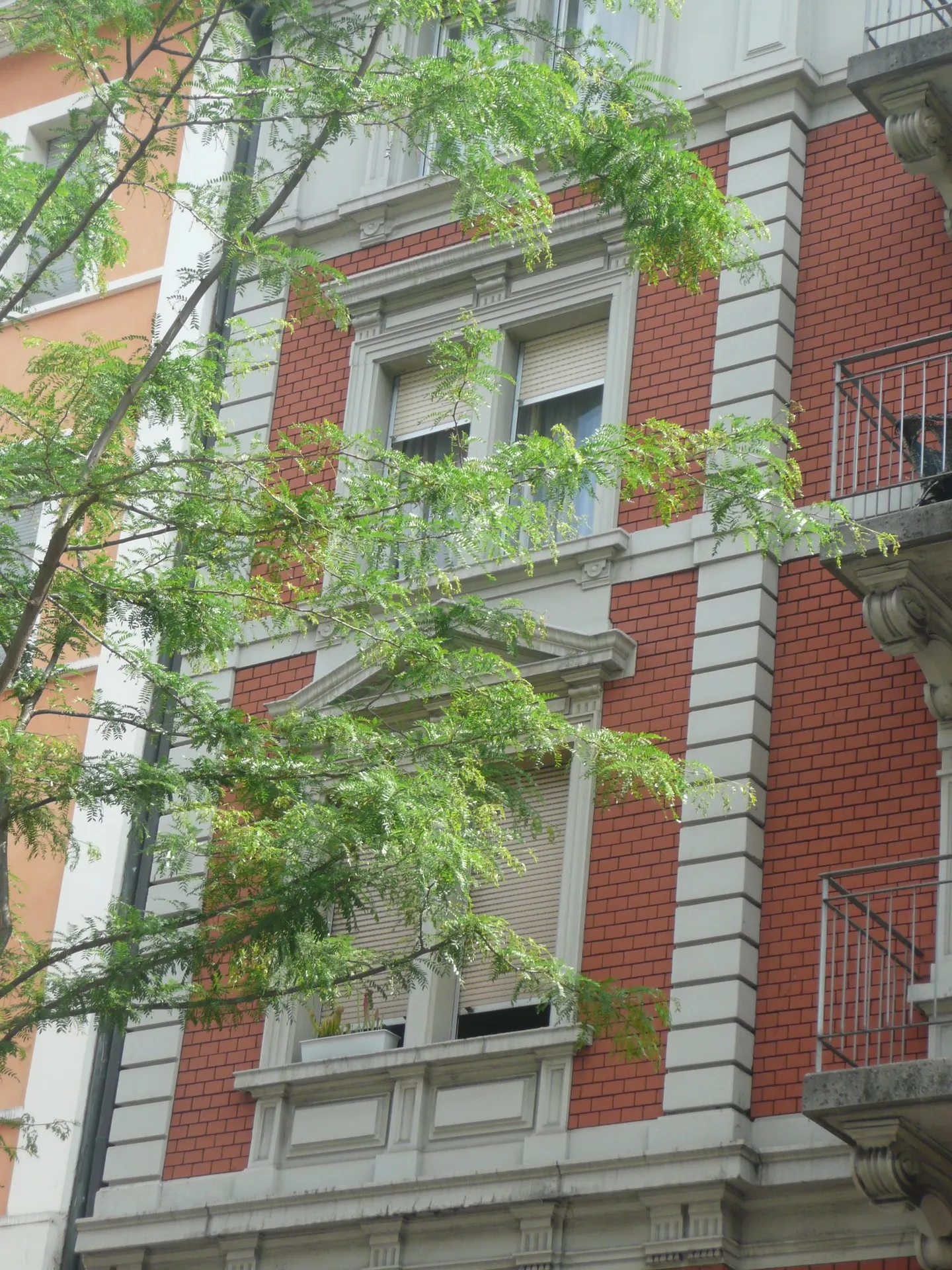 Spazi per atelier, commerciali o uffici affascinanti nel cuore di Zurigo - Foto 1 di 3