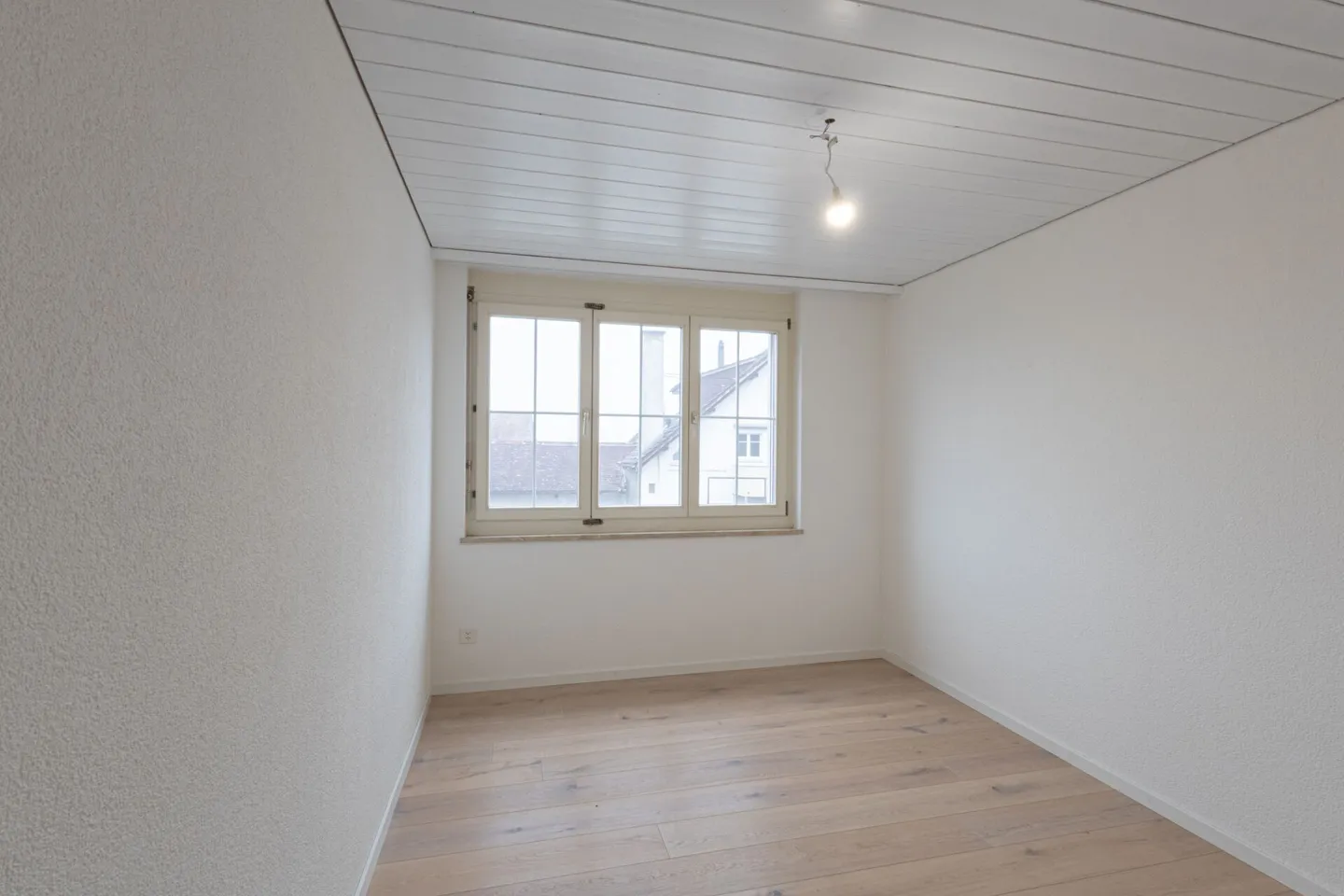 Modern 4.5-room apartment with balcony in Oberriet - Photo 4 of 7