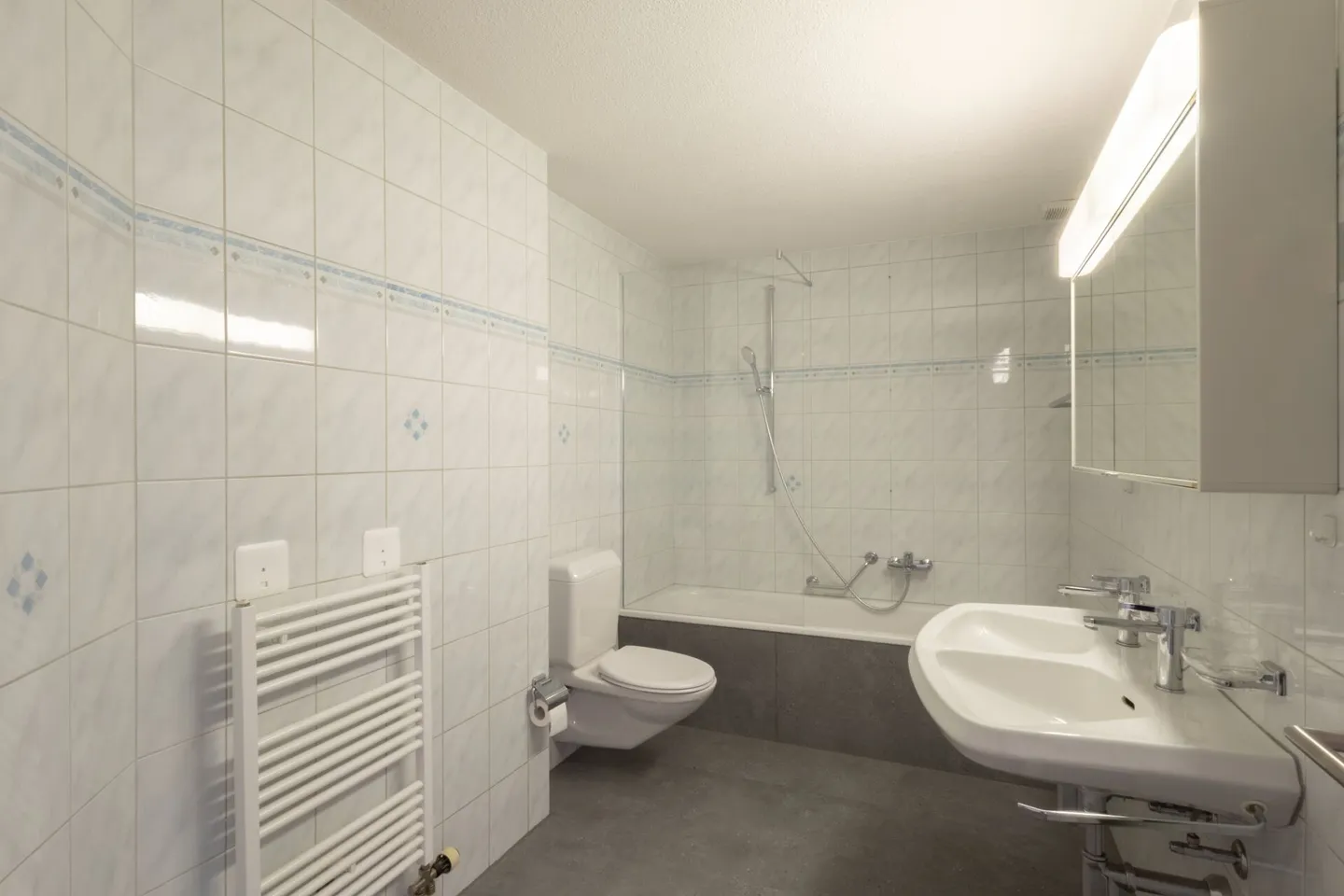 Modern 4.5-room apartment with balcony in Oberriet - Photo 5 of 7