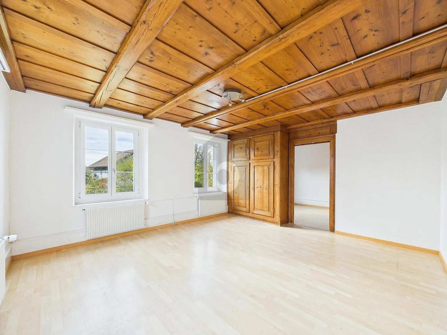 TRANQUILLO E ACCOGLIENTE, CON GIARDINO E AREA SEDUTA - Foto 2 di 6