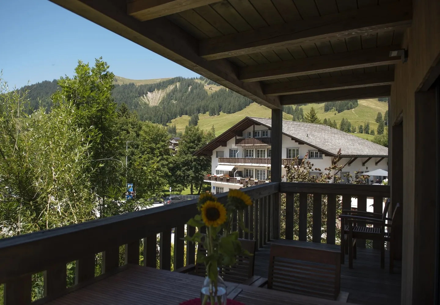 Magnificent 2.5 rooms for rent at Lake Black - Photo 5 of 6