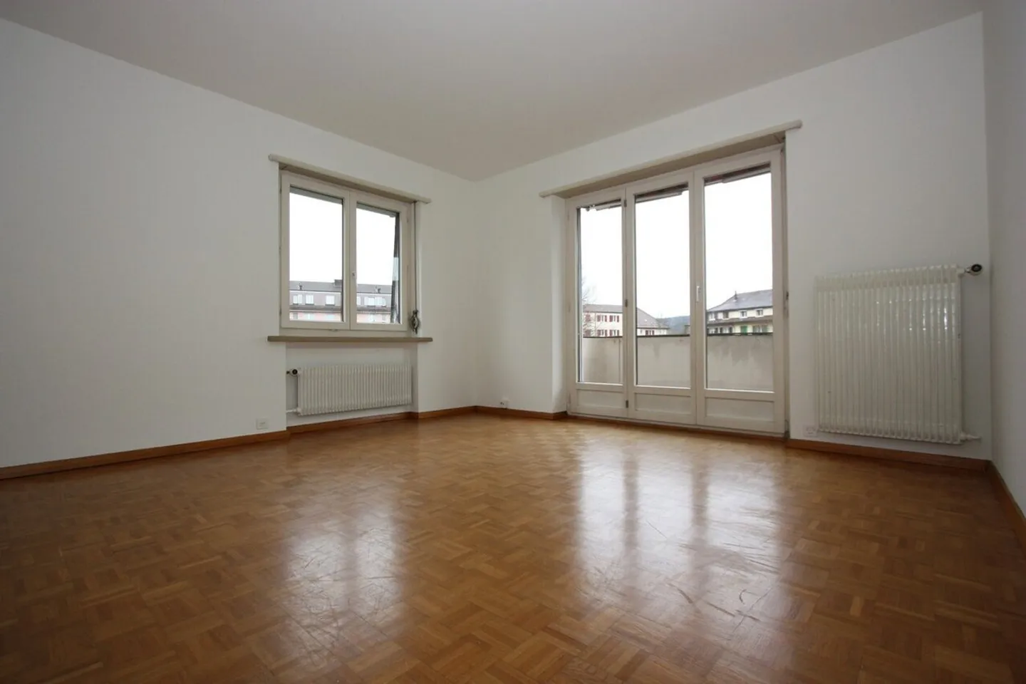 Treat yourself to a quiet living in the heart of Winterthur! - Photo 1 of 8
