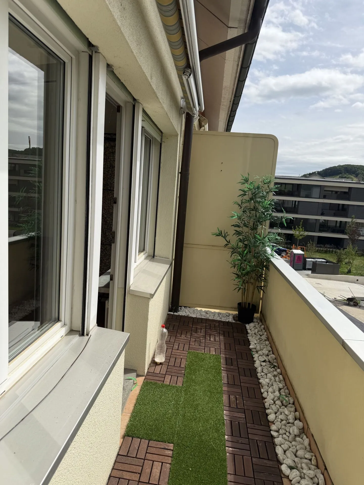 3.5-room apartment with balcony and outdoor parking space - Photo 12 of 14
