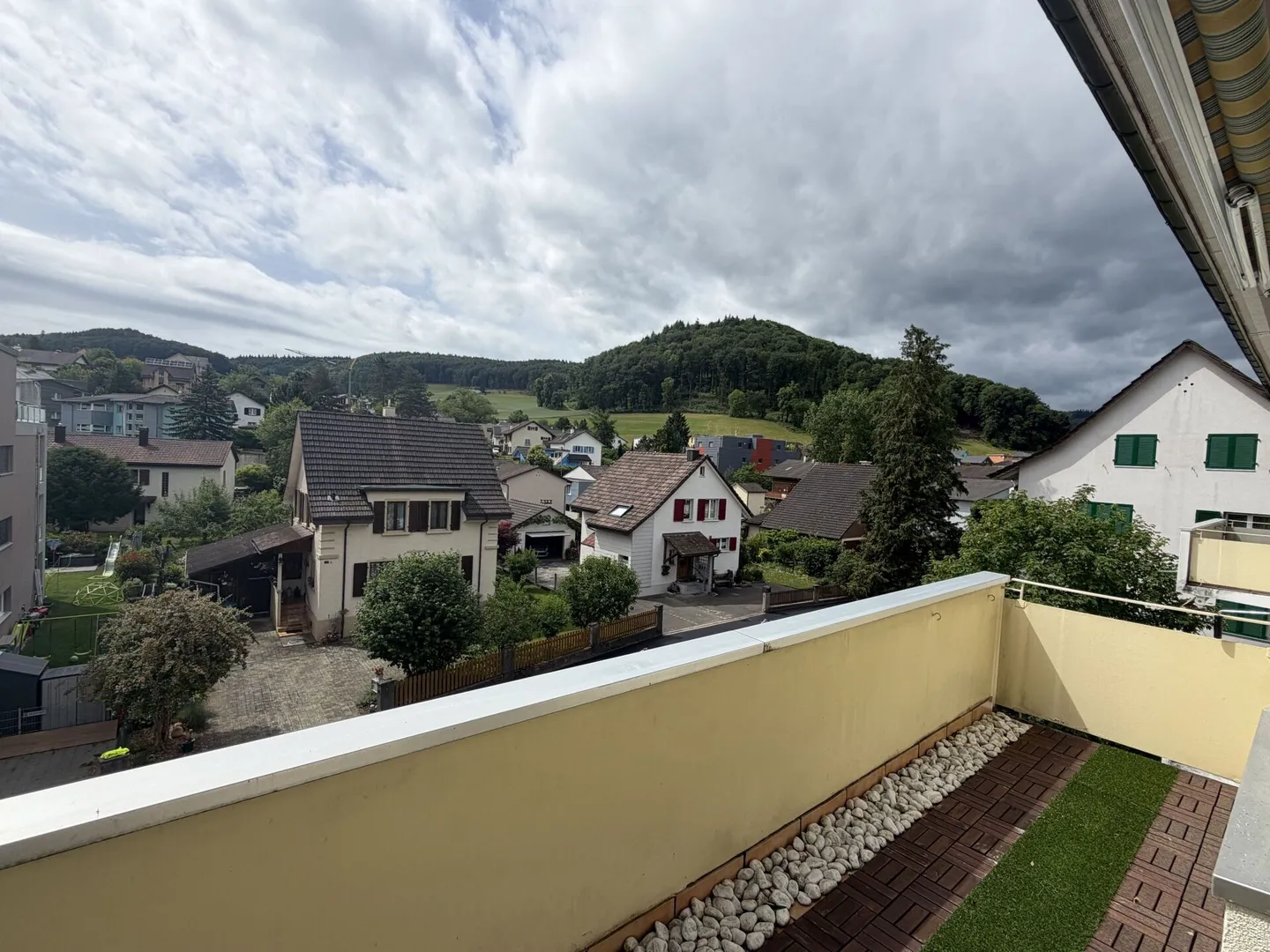 3.5-room apartment with balcony and outdoor parking space - Photo 13 of 14