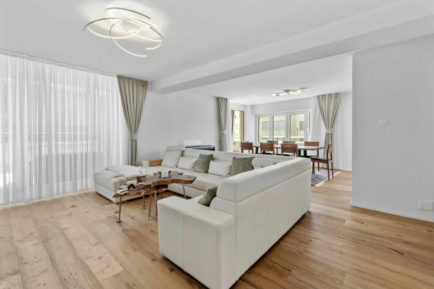 Wohnung kaufen - Foto 1 von 13