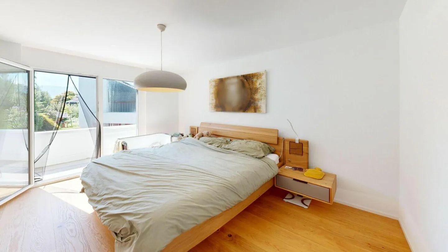 Maison individuelle moderne avec grand espace extérieur - Photo 8 sur 18