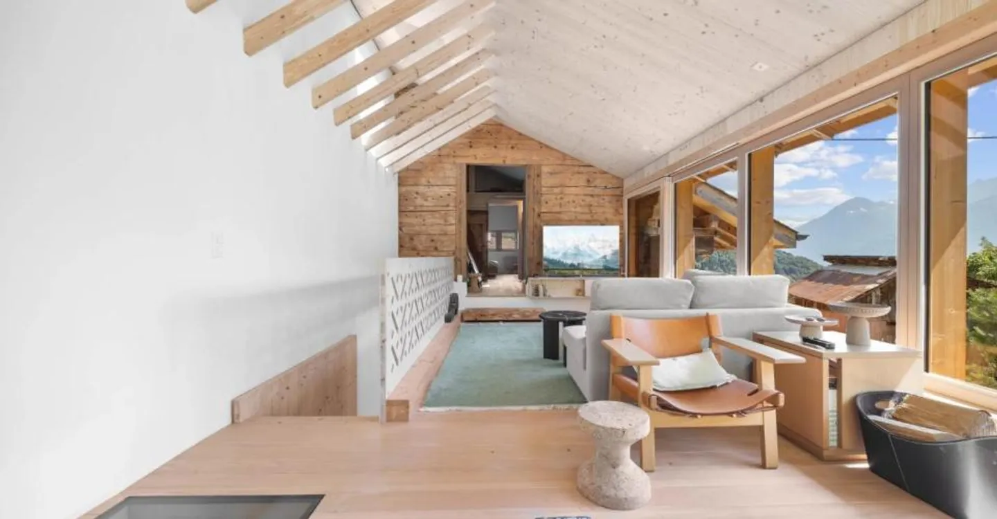 Un chalet d'exception entre plaines et montagnes, au cœur de la commune d'Ollon - Photo 11 sur 13