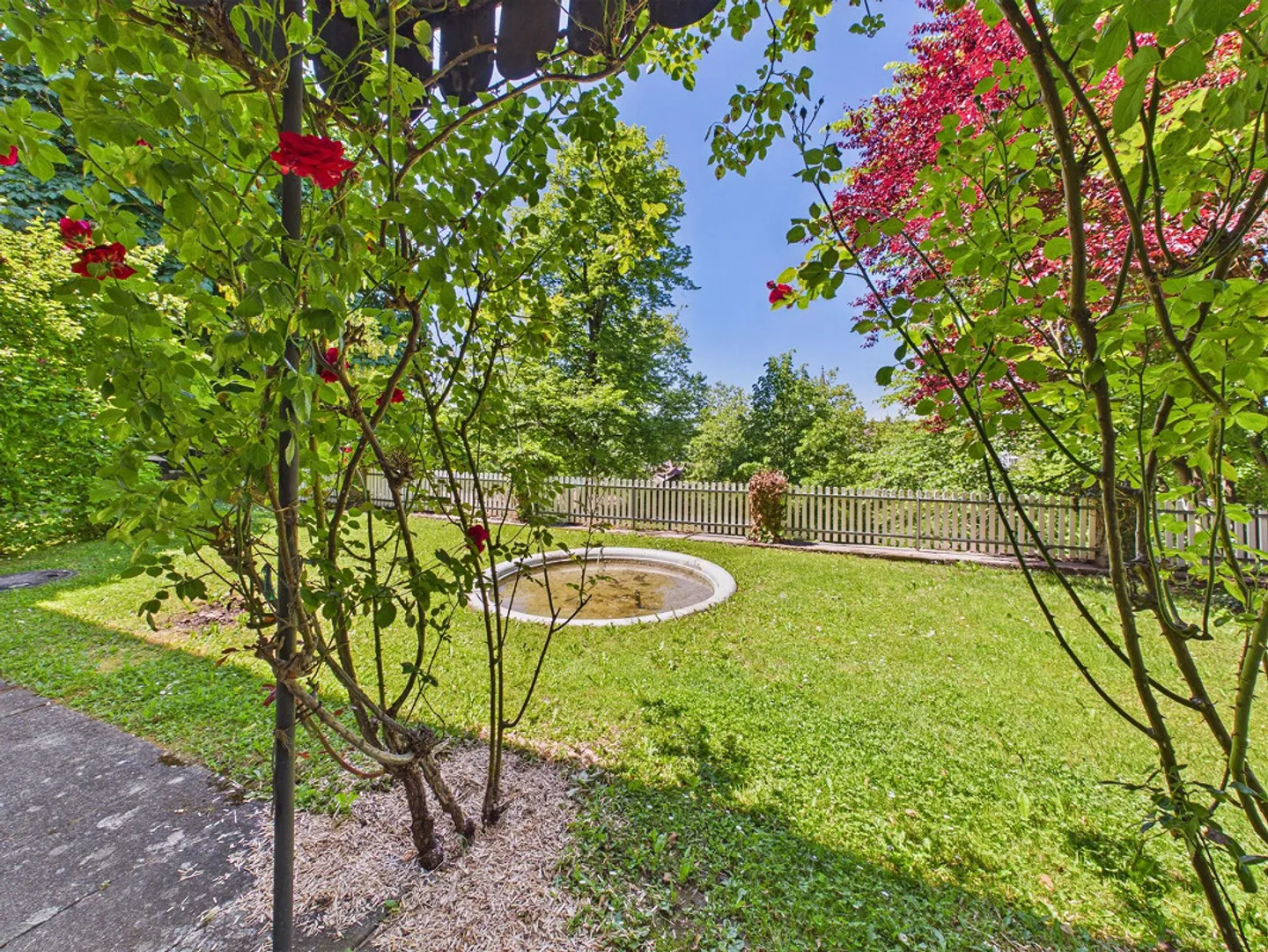 Appartamento 2.5 stanze appena ristrutturato con giardino idilliaco nel popolare Obstberg - Foto 4 di 22