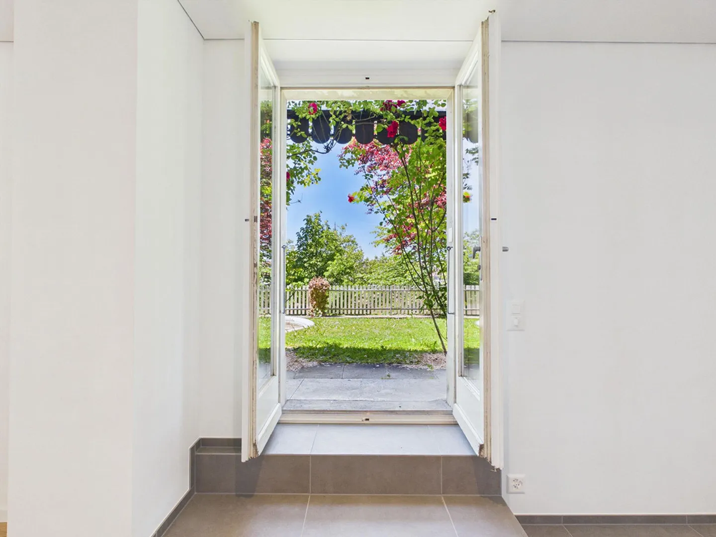 Appartamento 2.5 stanze appena ristrutturato con giardino idilliaco nel popolare Obstberg - Foto 5 di 22