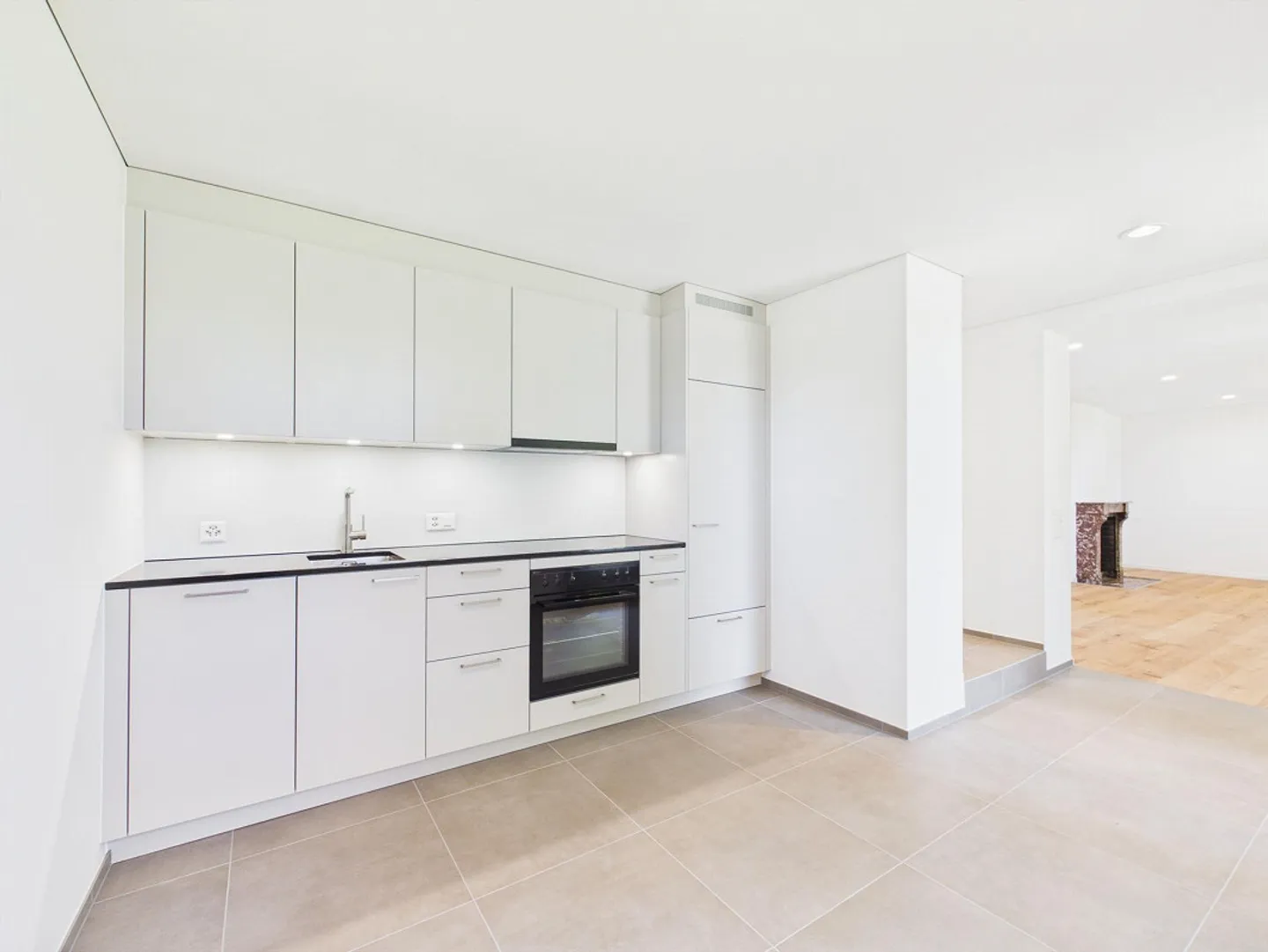Appartamento 2.5 stanze appena ristrutturato con giardino idilliaco nel popolare Obstberg - Foto 9 di 22