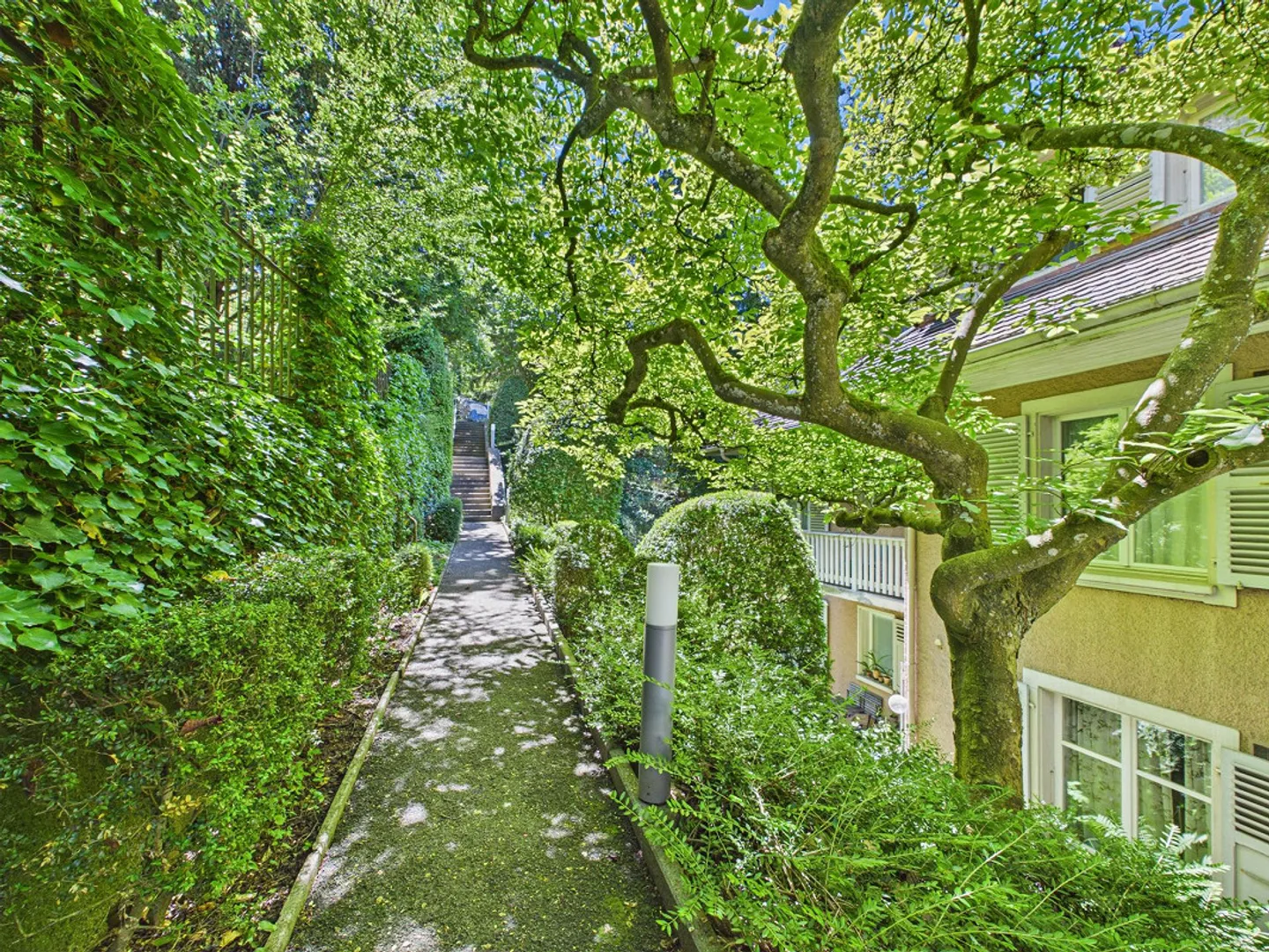 Appartamento 2.5 stanze appena ristrutturato con giardino idilliaco nel popolare Obstberg - Foto 22 di 22
