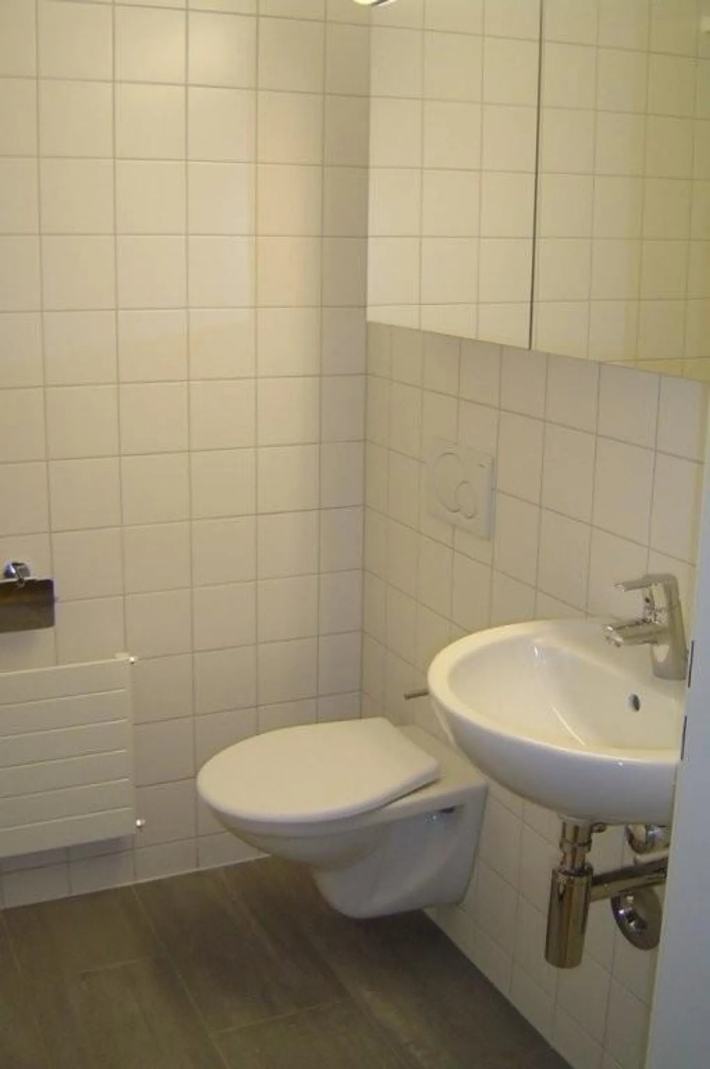 LOUER SANS CAUTION - Appartement moderne dans un emplacement idéal - Photo 3 sur 5