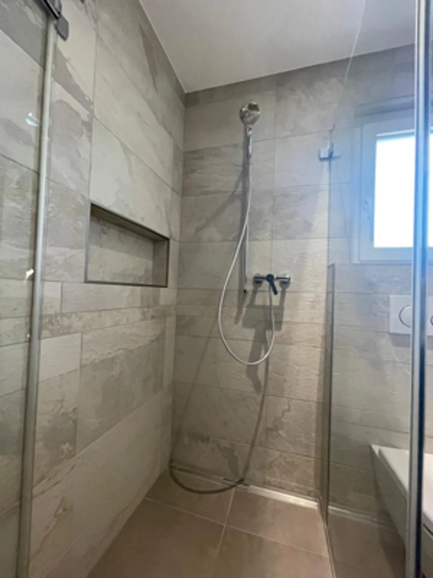 Prächtige Moderne Villa - Foto 6 von 15