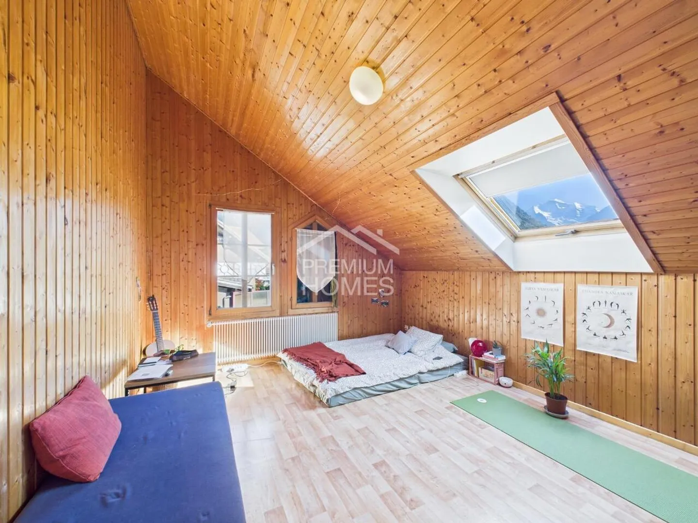 Lichtdurchflutete Wohnung in idyllischer Umgebung - Foto 2 von 5