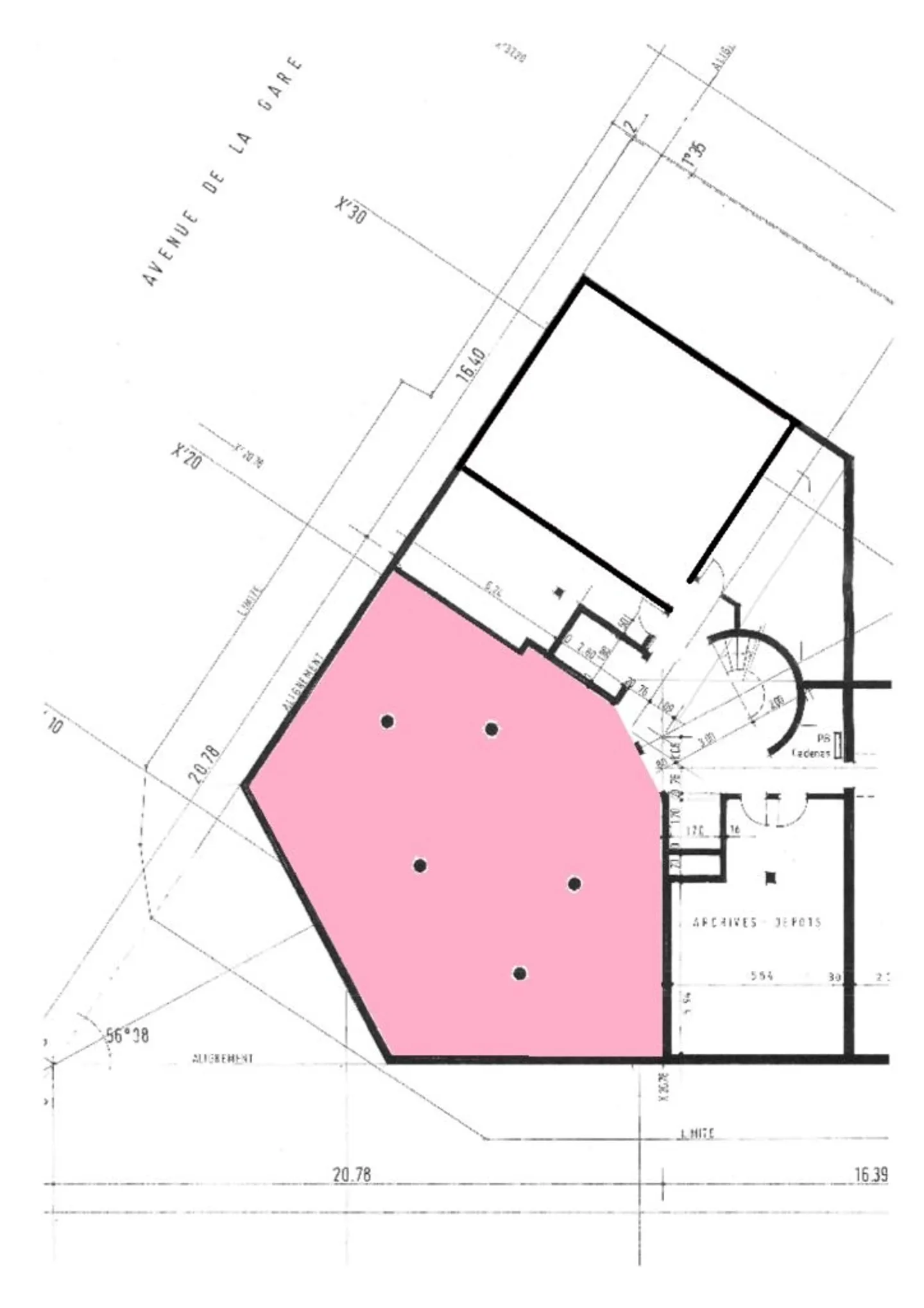 Central storage box - Photo 2 of 2