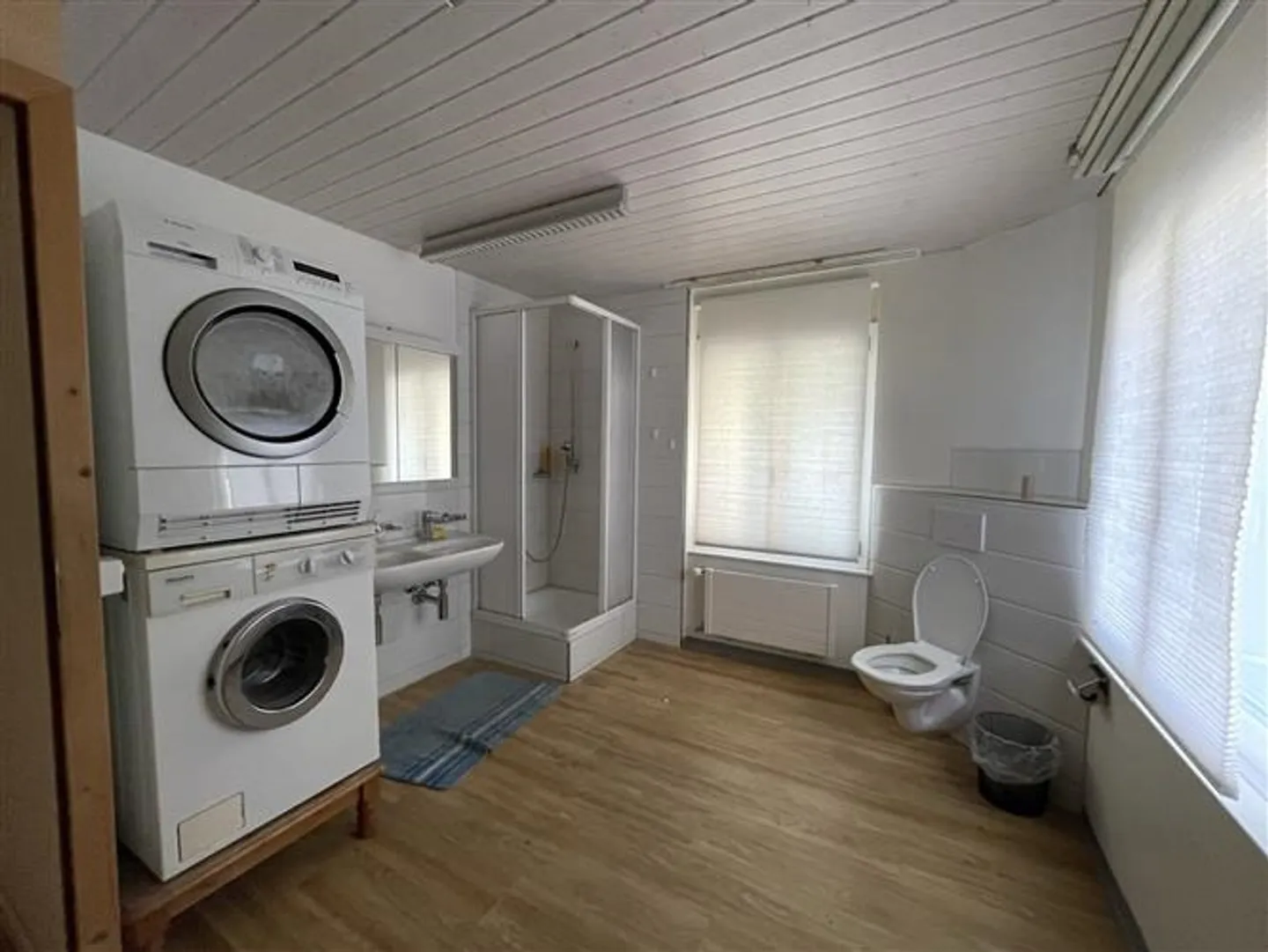 Chambre meublée à Niederuzwil - Photo 4 sur 5