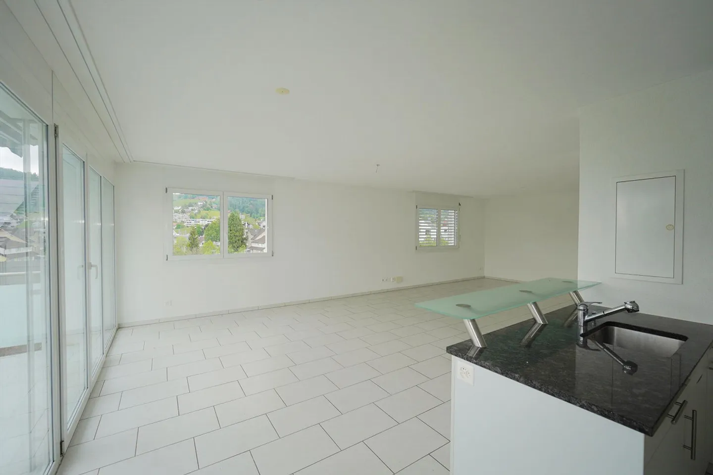 Modernes Apartment mit Aussicht - Foto 1 von 6