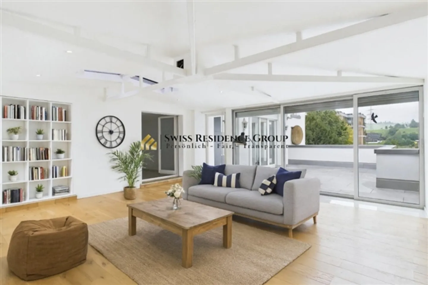 Stilvolle Wohnung mit Wintergarten - Foto 3 von 12