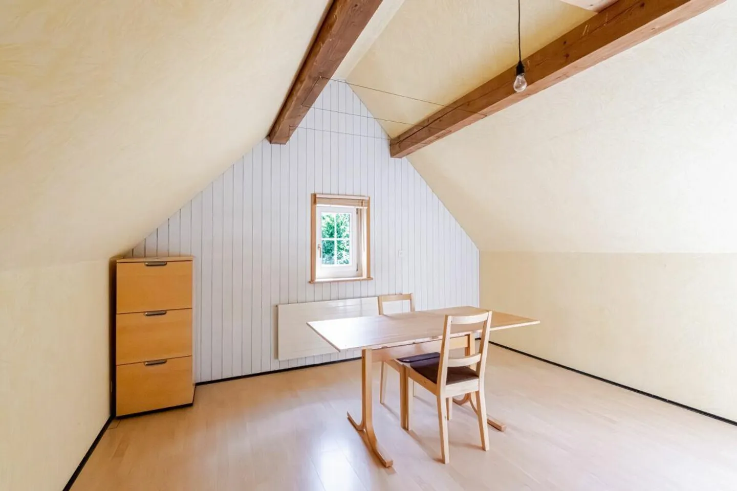 Casa unifamiliare storica incontra possibilità moderne - Foto 4 di 6