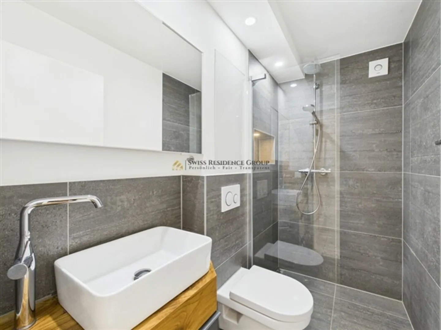 Stilvolle Wohnung mit Wintergarten - Foto 8 von 12