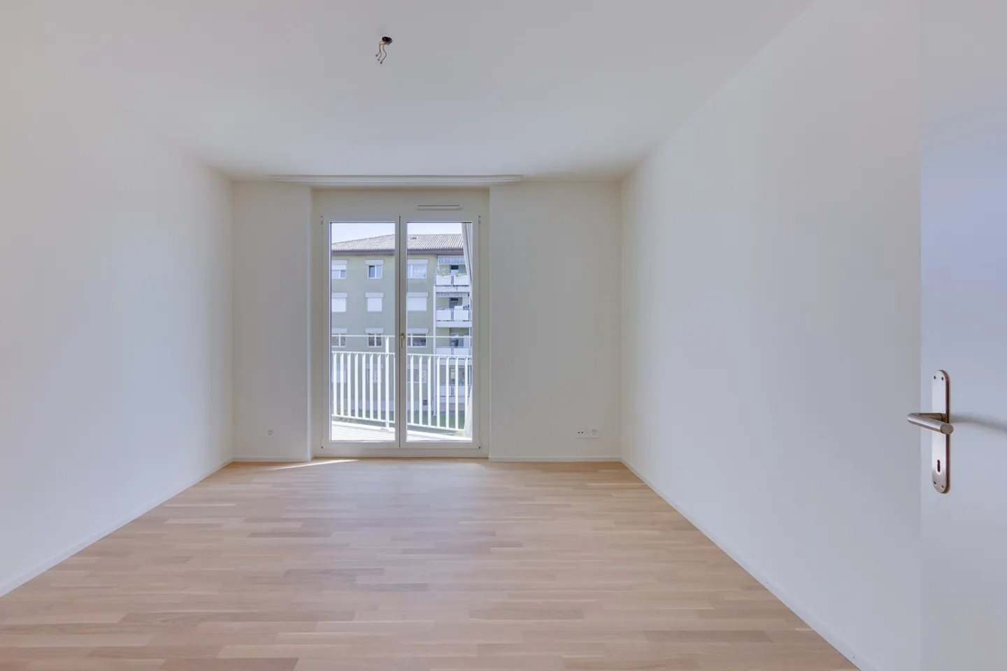 3.5 Room Apartment - Photo 9 of 11