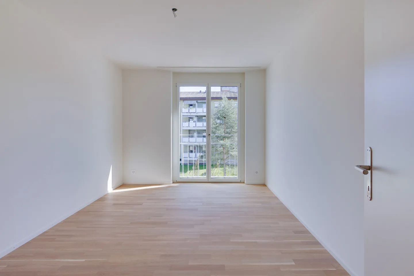 3.5 Room Apartment - Photo 10 of 11