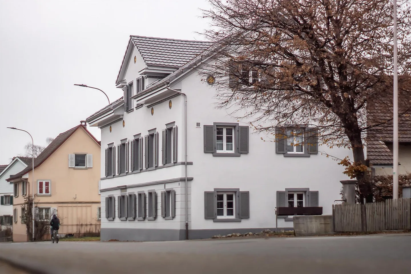 Traumhaftschöne, 4½-Zimmer-Dachwohnung in Altbau im Herzen von Eschenz - Photo 15 of 15