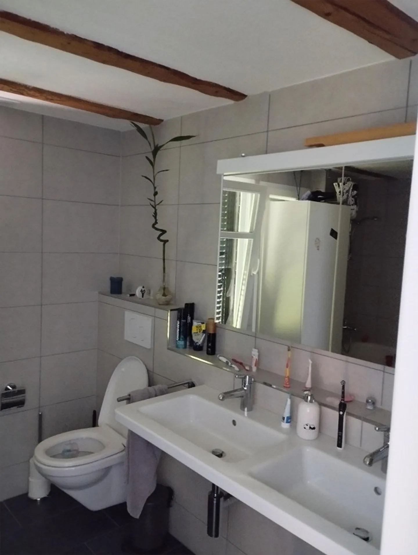 Appartement en duplex de 5,5 pièces - Photo 3 sur 7