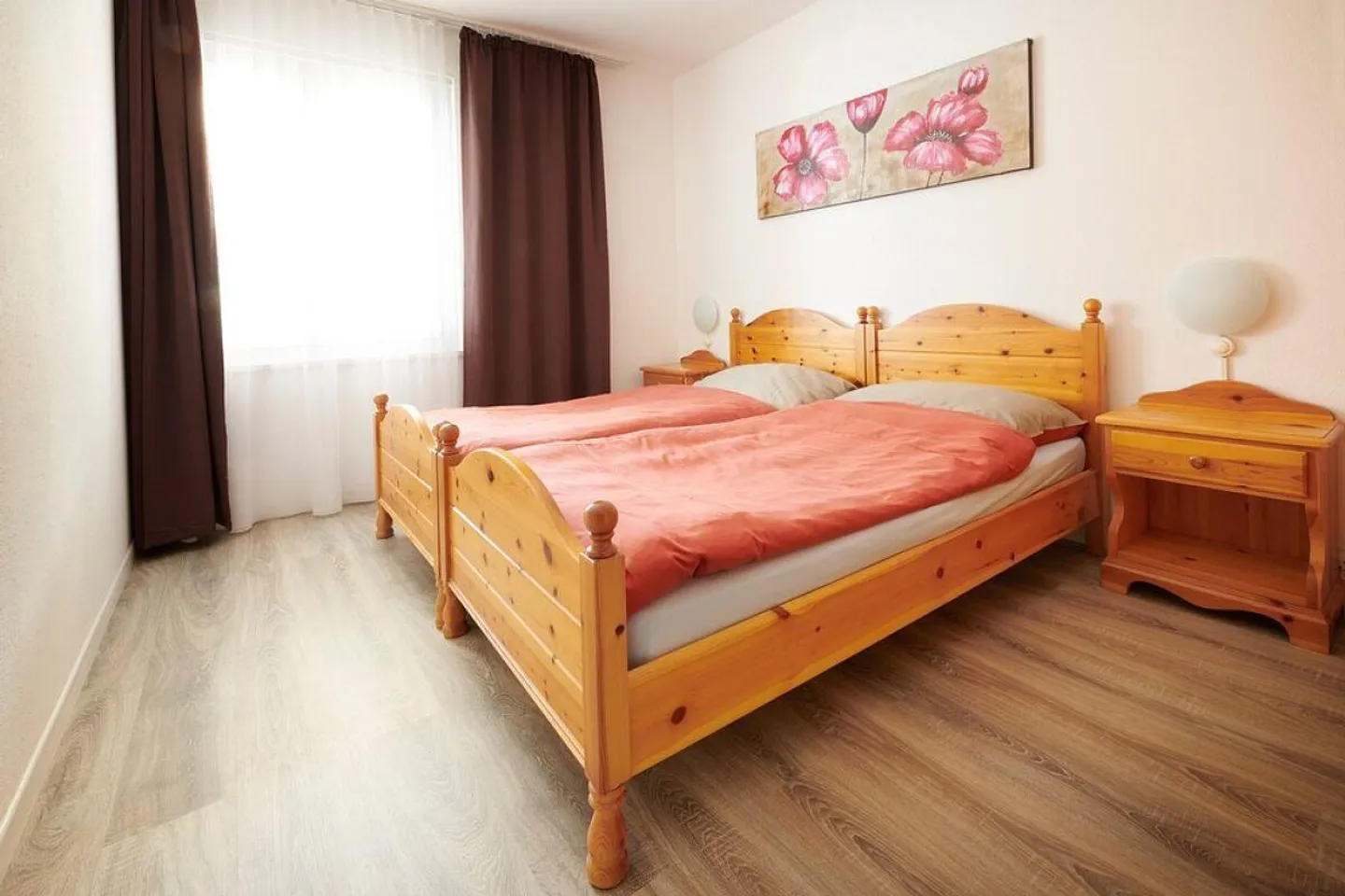 Unique opportunity: income-producing property with 7 apartments on the lake - Photo 9 of 9