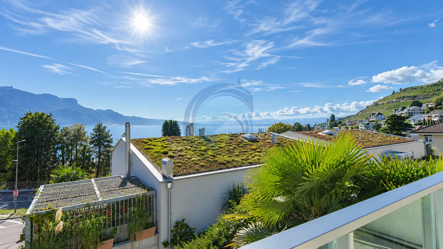VILLA A SCHIERA CON VISTA PANORAMICA SUL LAGO E GIARDINO PRIVATO - Foto 11 di 22
