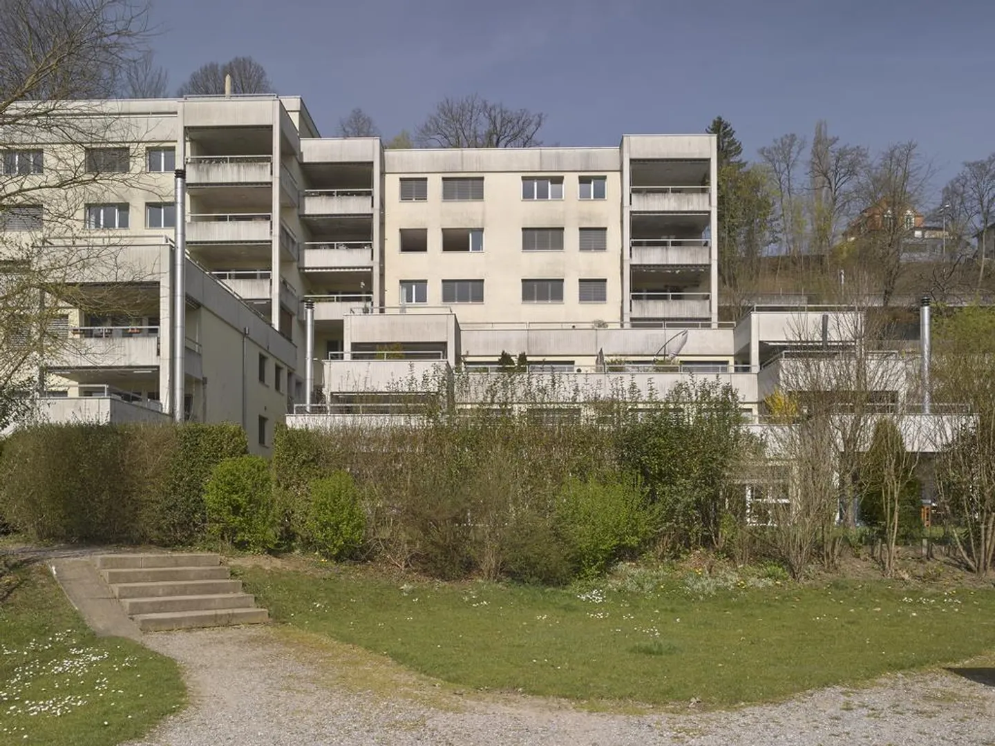 AFFITTARE SENZA CAUZIONE - Area residenziale ben curata vicino all'area ricreativa - Foto 1 di 10